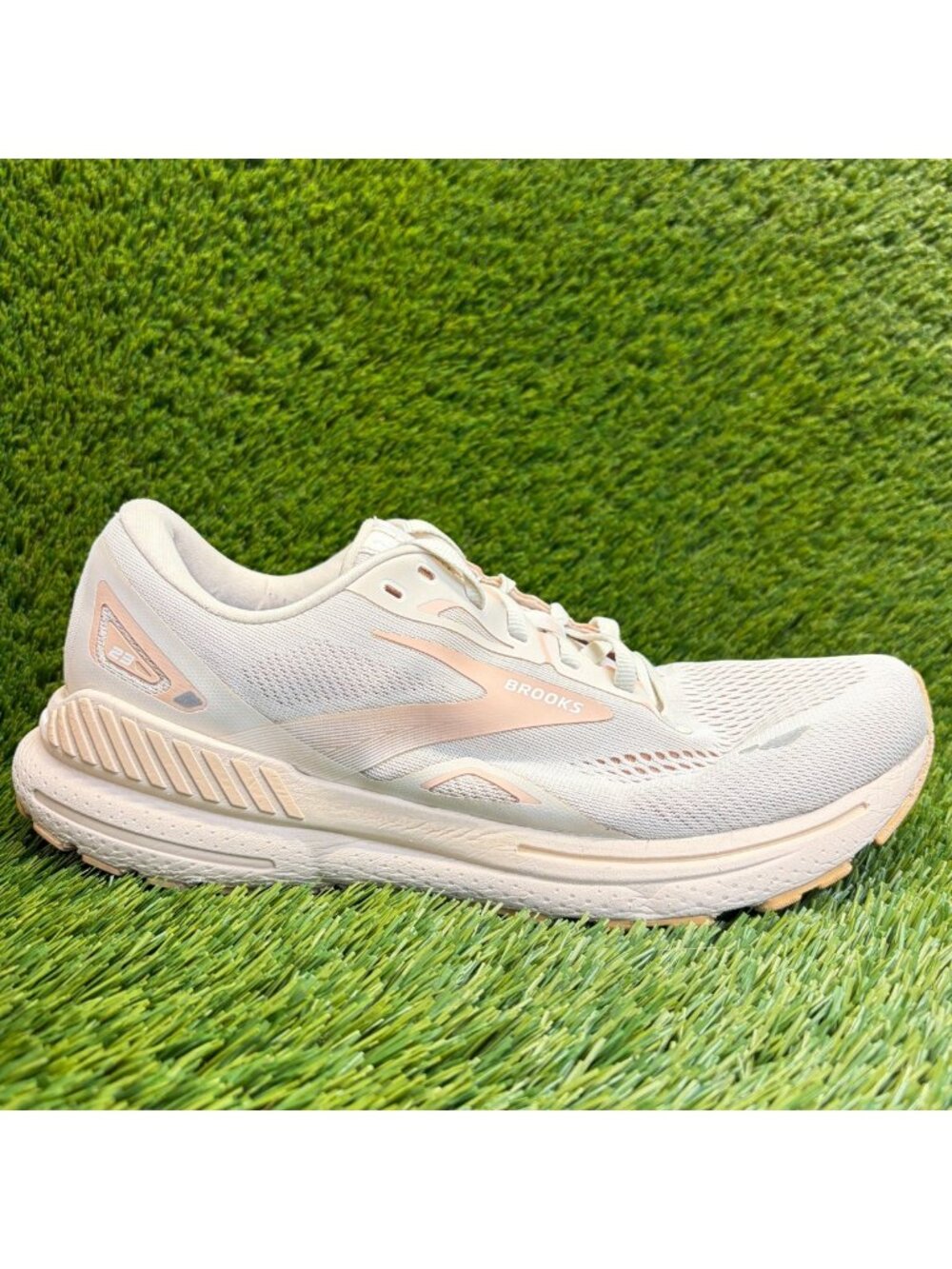 Brooks Adrenaline GTS 23 Womens Size 11 Beige Athletic Running Shoes Sneakers
